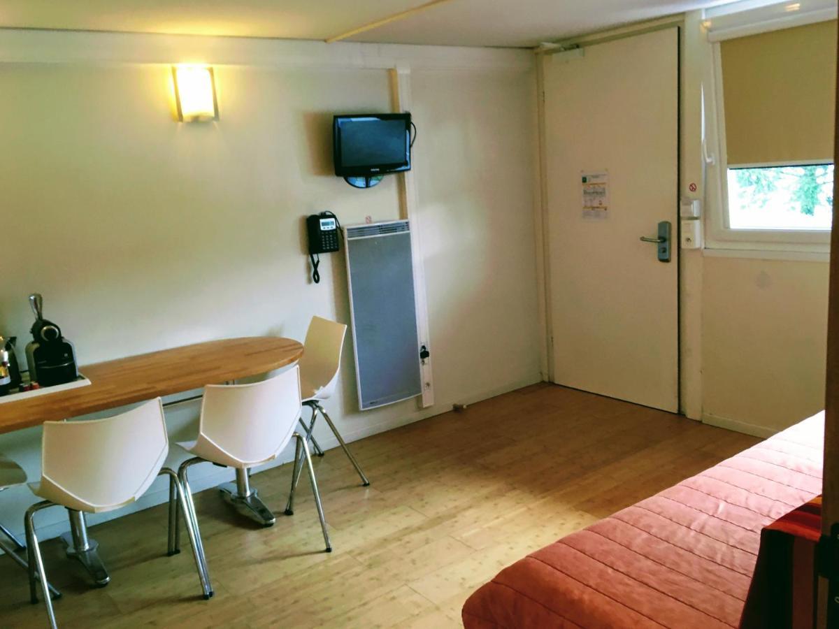 Hotel Pierre Blanche Chatillon-en-Michaille Eksteriør bilde